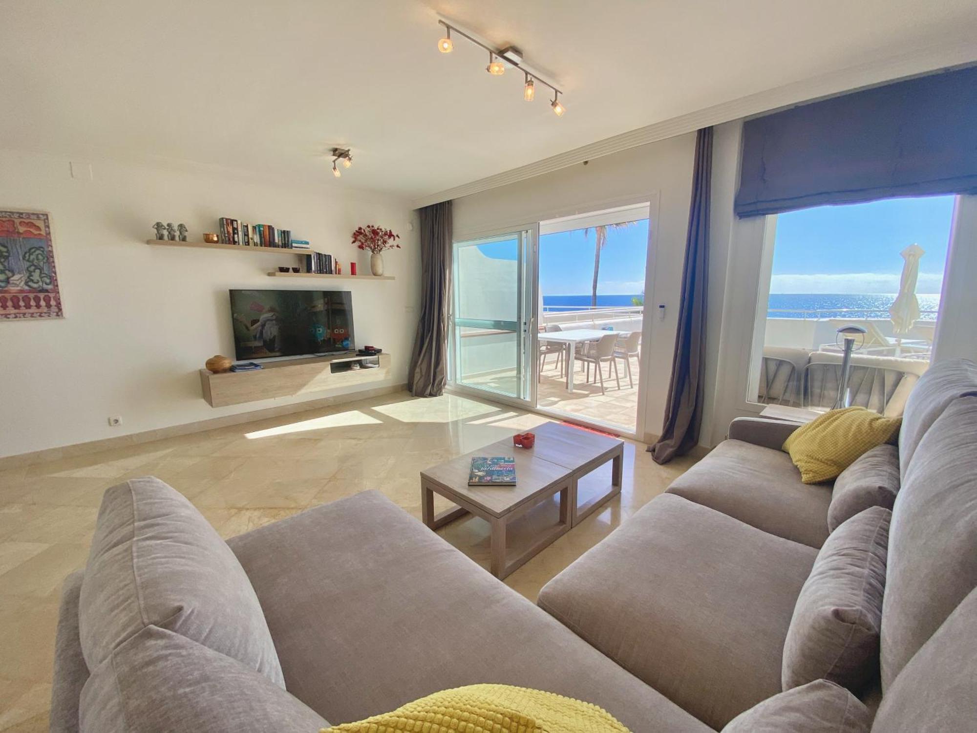 D12 Espectacular Y Moderno Apartamento En Primera Linea - Estepona - Sinfonia Del Mar Eksteriør bilde